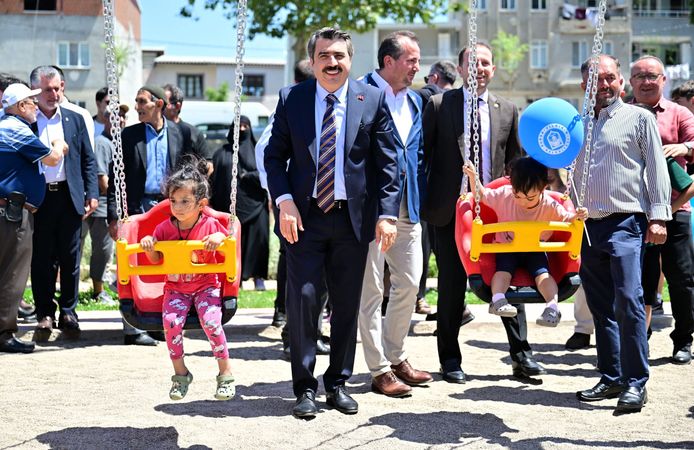 Başkan Yılmaz'dan Deliçay hamlesi: Modern yaşam alanı hizmete açıldı
