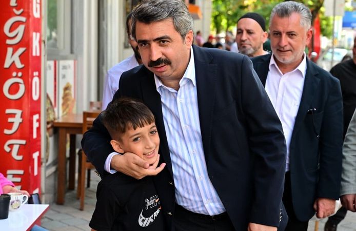 Yıldırım’da Başkan Yılmaz sahada: Talepler dinleniyor, çözümler üretiliyor