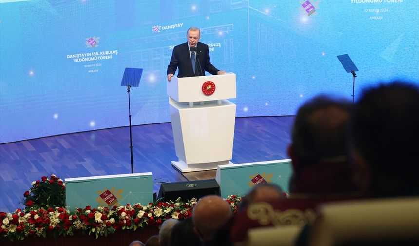 Cumhurbaşkanı Erdoğan: "Yeni anayasa ekonomiden sosyal hayata, ülkemizin meselelerinin çözümünü daha da hızlandıracak"