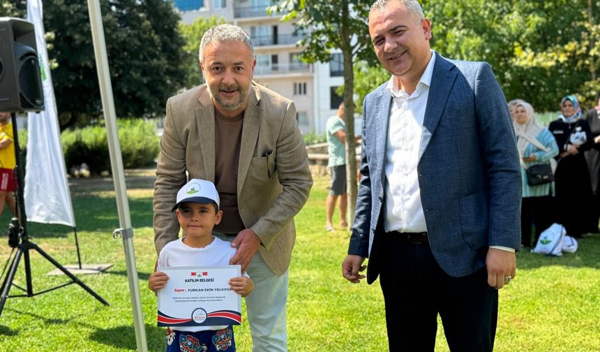 Osmangazi Belediyesi tarafından düzenlenen yaz spor okullarında sertifika heyecanı