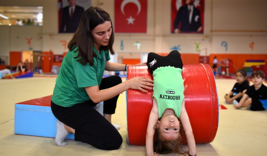 Yıldırımlı miniklere cimnastik eğitimi