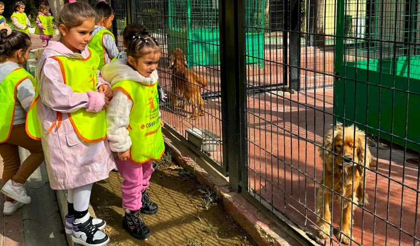 Küçük hayvanseverlerden can dostlarına ziyaret