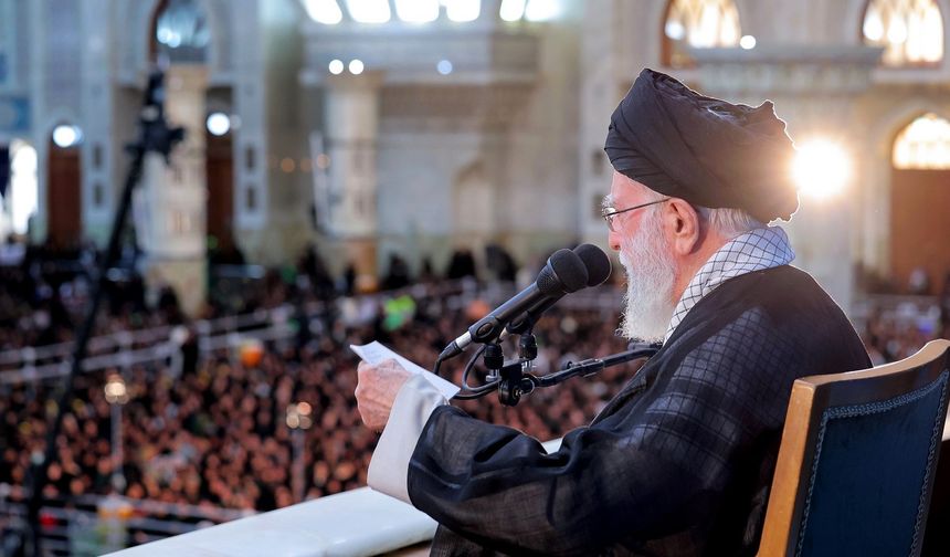 İran dini lideri Hamaney: “İsrail büyük bir hata yaptı, bedelini ödeyecekler”