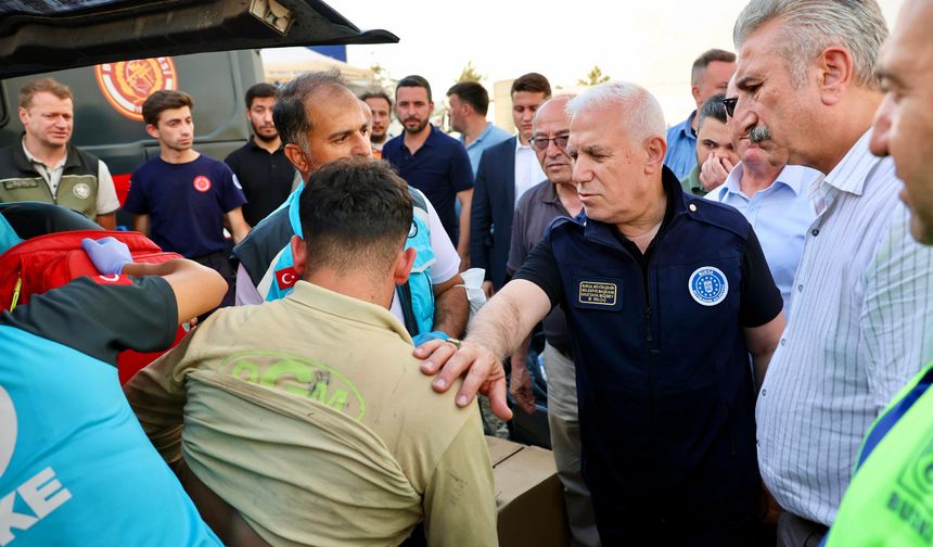 Başkan Bozbey: “Yangının yönü belli değil, daha fazla hava desteği gerekli”