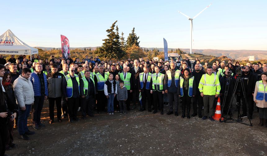 Başkan Bozbey’den kuraklığa karşı yeşil direnç: 15 bin fidan