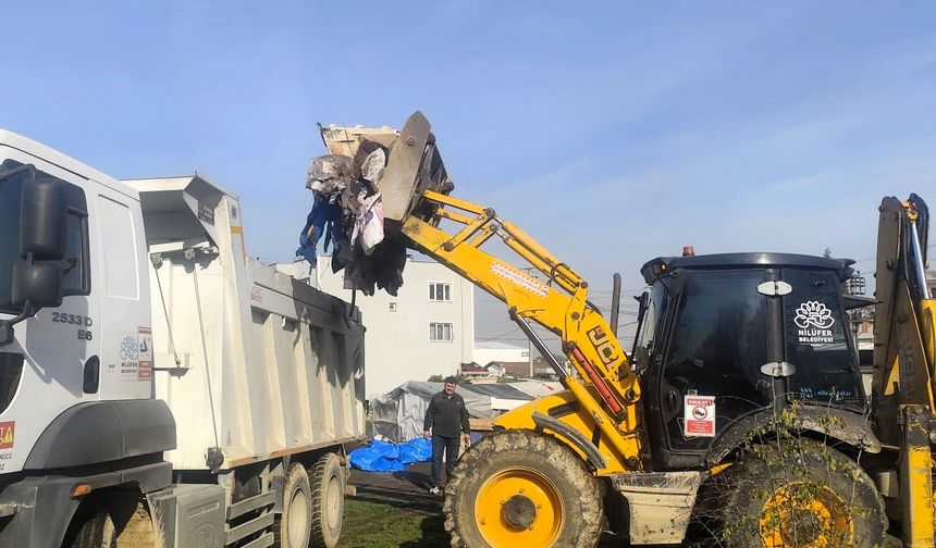 Nilüfer’de güvenlik önlemleri altında çadır operasyonu