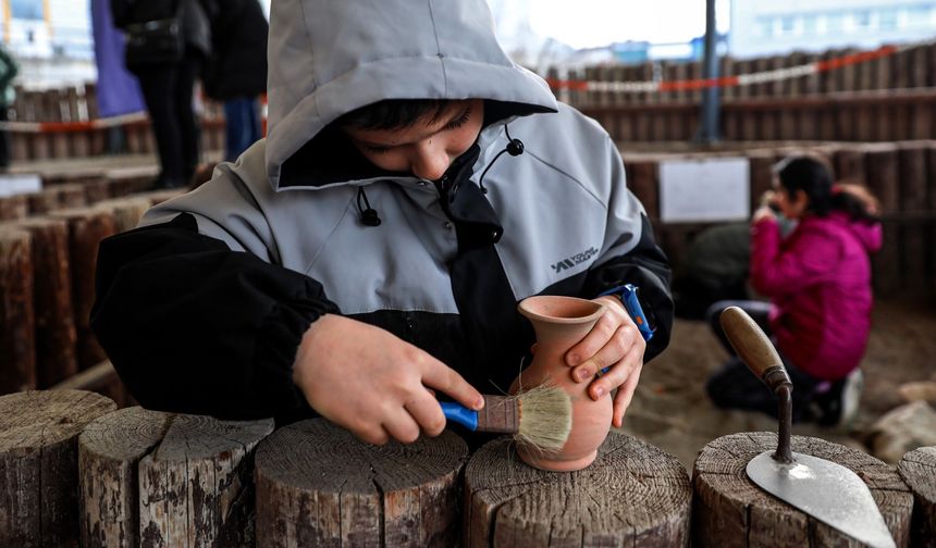 Arkeolojiyi eğlenerek öğrendiler