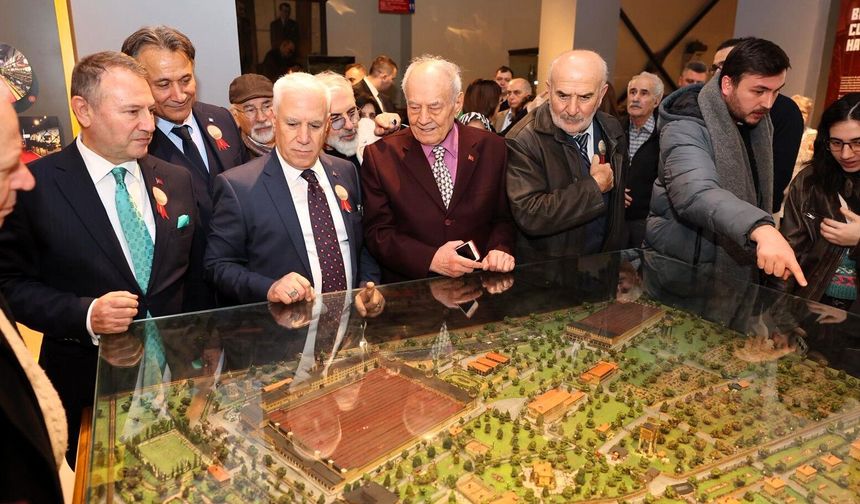 ‘Geleceği Dokuyan Fabrika: Merinos’ sergisi