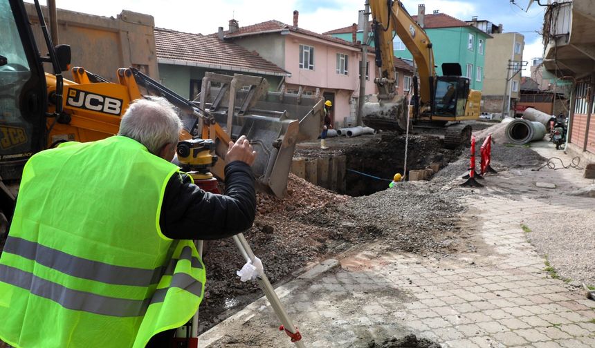 Mustafakemalpaşa’nın altyapısı Büyükşehir’le yenileniyor