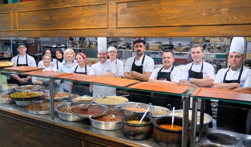 Lezzetin adresi Gastro İnegöl’de şeffaf menü dönemi başladı