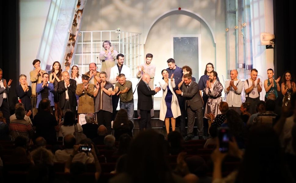 Bursa Şehir Tiyatrosu, sezona ‘merhaba’ dedi