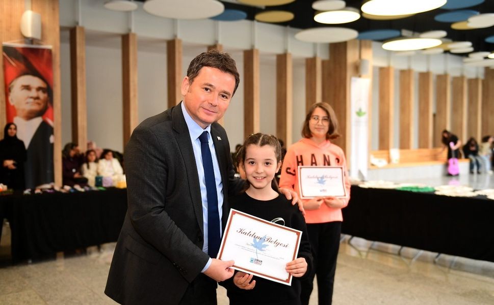 Osmangazi Belediyesi Yetenek Evleri’nde hayaller eserlere dönüştü