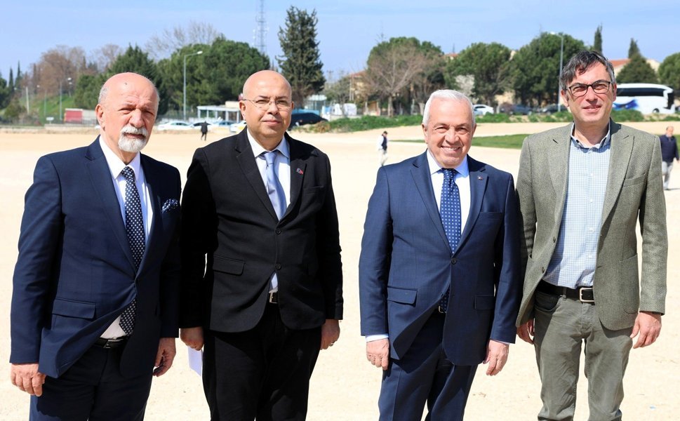 Başkan Özdemir: “Nilüfer’in kalbi ve geleceği satılık değildir”