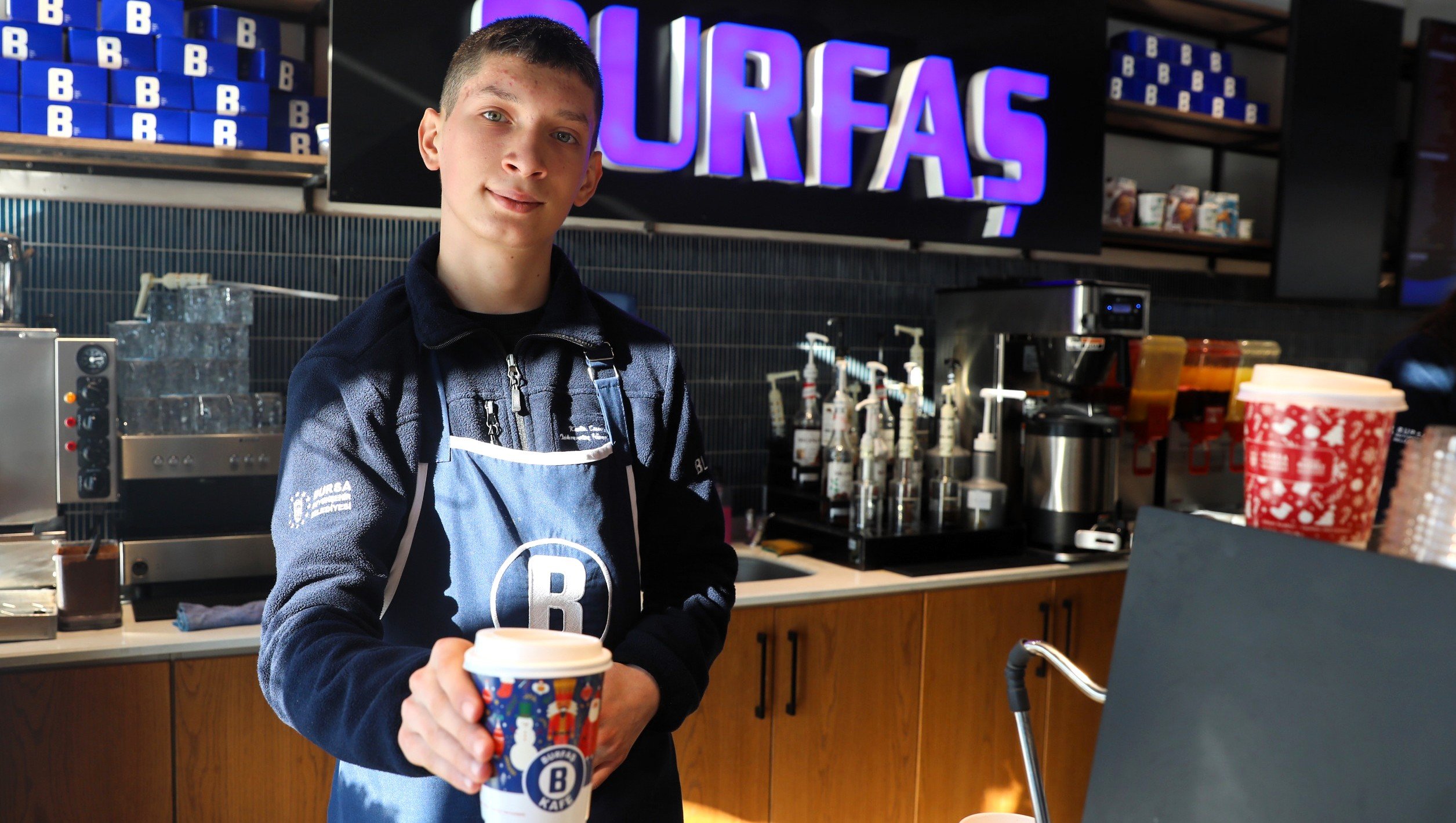 Bursa Büyükşehir'de engeller sevgiyle aşılıyor