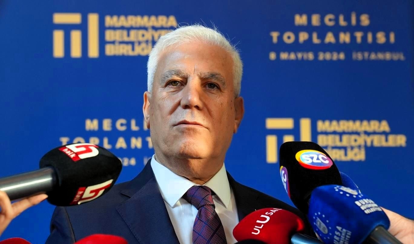 Mustafa Bozbey, rüşvet ve imar soruşturmasında gözaltına alındı