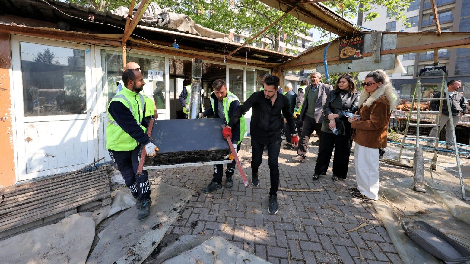 Osmangazi’deki 1050 Konutlar yeşil alan işgalden kurtarıldı