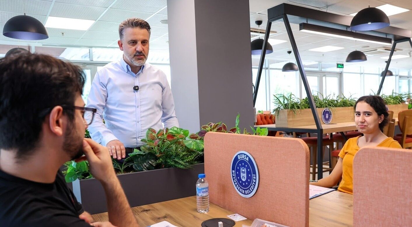 Büyükşehir'den 2 bin 500 adaya KPSS provası