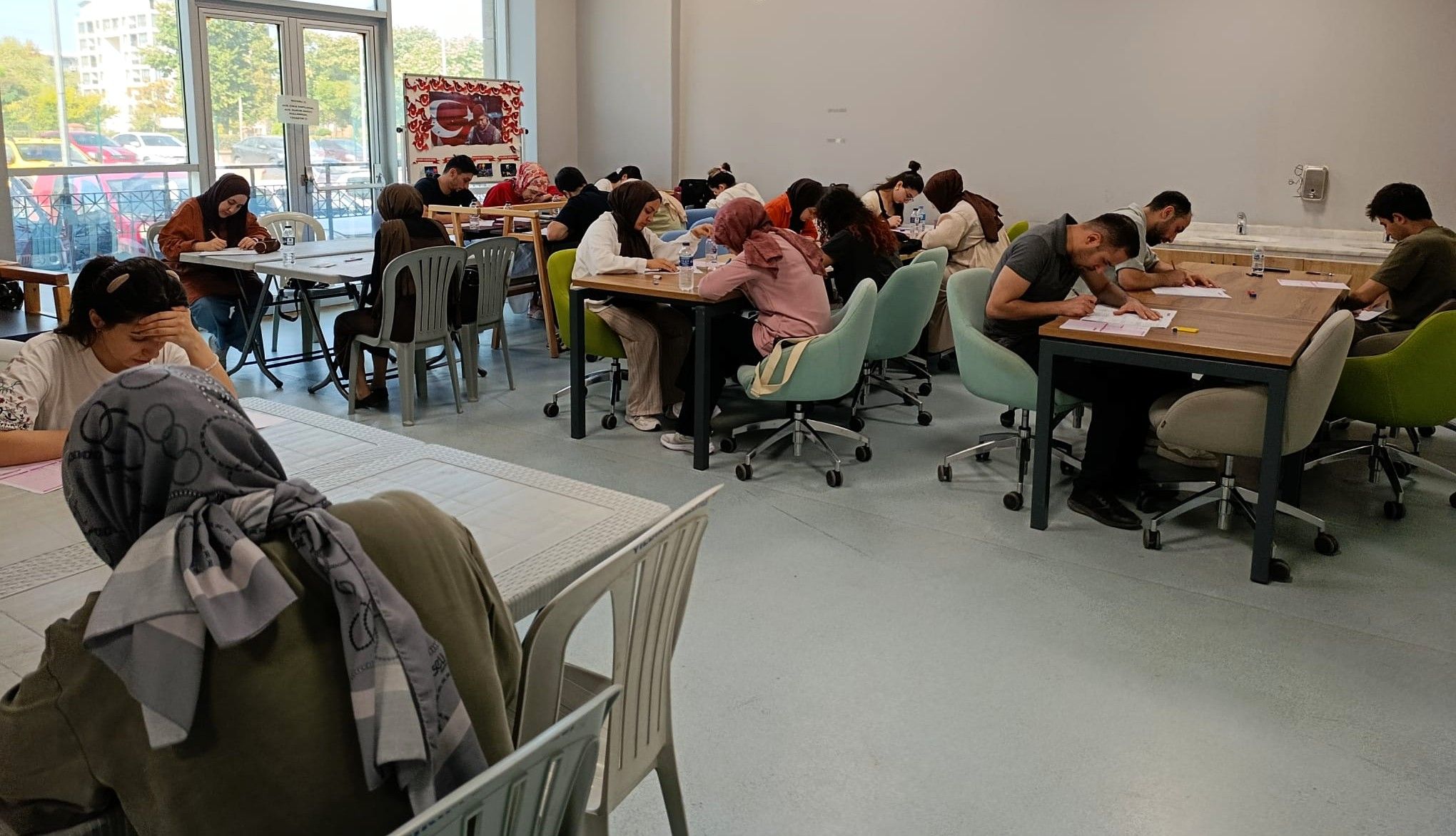 Yıldırım’da gençlere KPSS provası